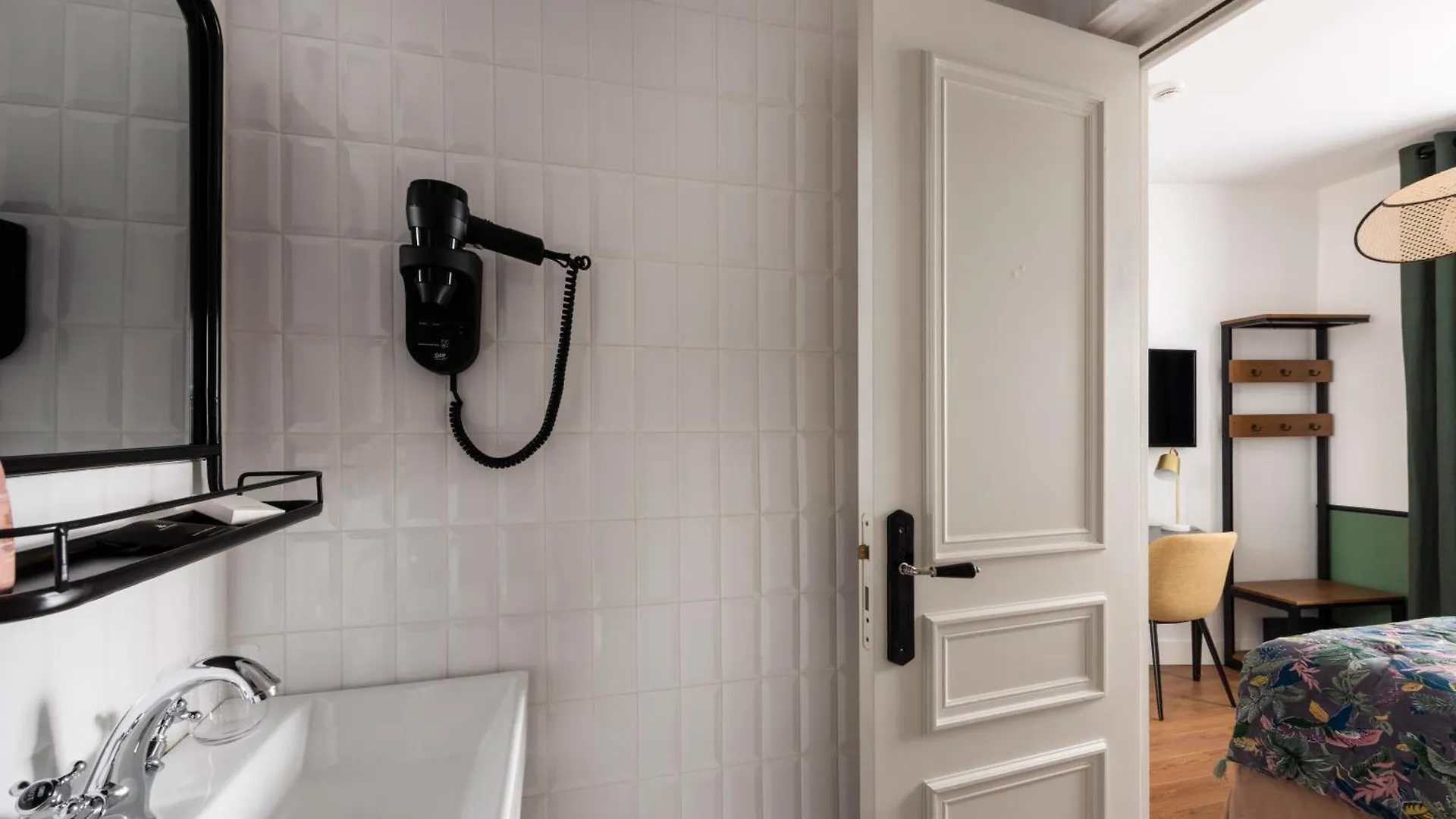 Hotel Avalon Cosy 4*