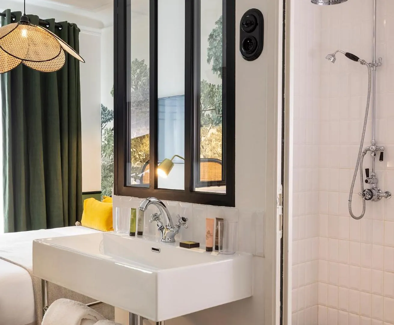 Avalon Cosy 4*