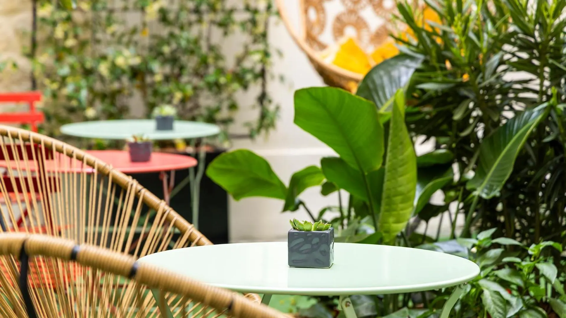 Avalon Cosy 4* Paris