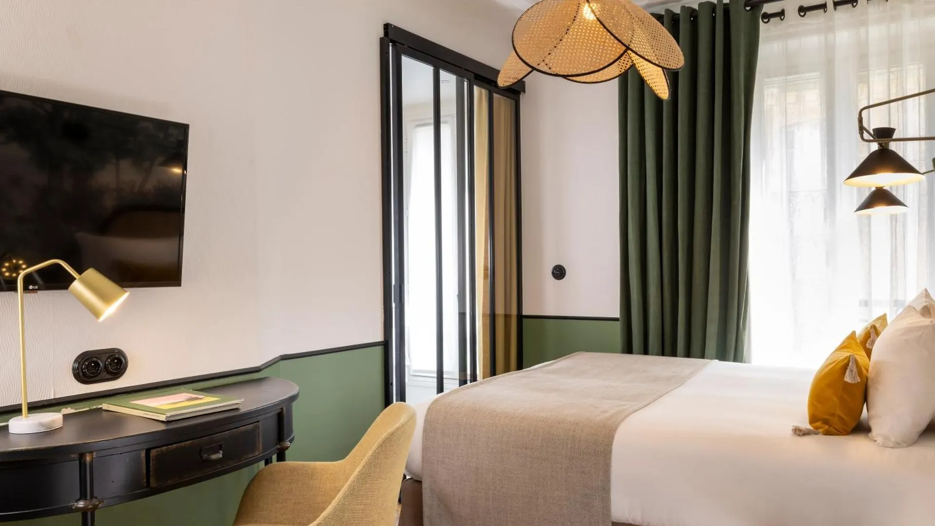 Hotel Avalon Cosy 4*