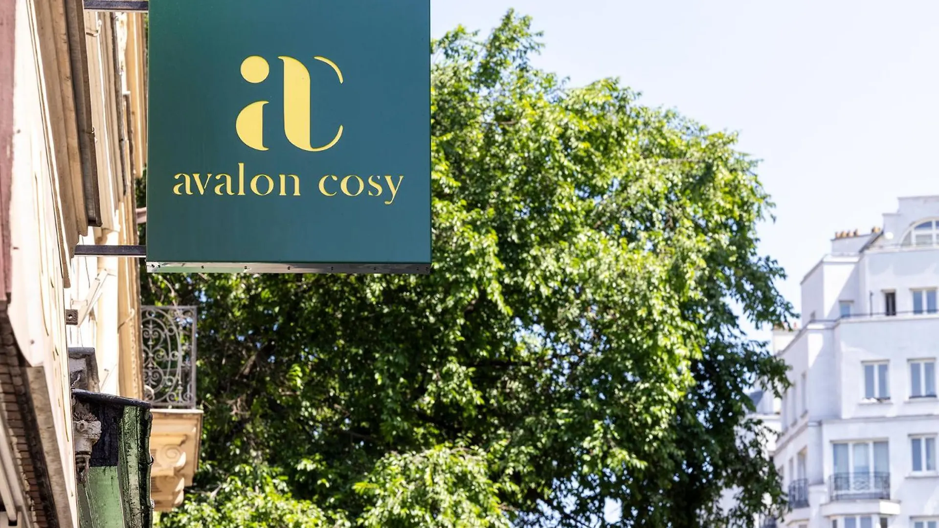 Hotel Avalon Cosy 4*